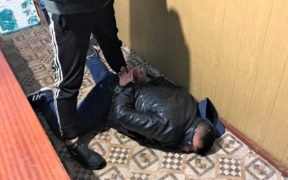 Под Киевом 40-летний мужчина изнасиловал несовершеннолетнюю