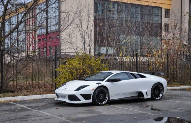 В Киеве заметили элитный Lamborghini за 11 млн