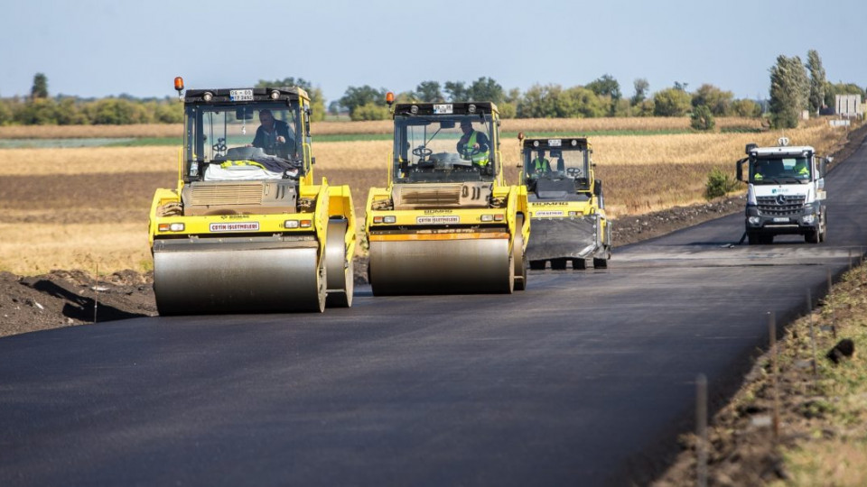 Укравтодору нужно еще 5 миллиардов грн на строительство дорог