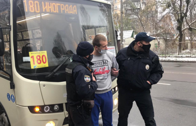 В Киеве поймали водителя маршрутки «под кайфом»: видео