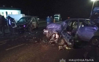 Под Винницой в ДТП погибла работница районного суда: фото