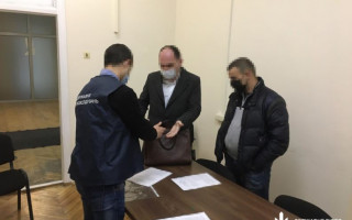 Незаконне затримання: ДБР повідомило про підозру столичним поліцейським