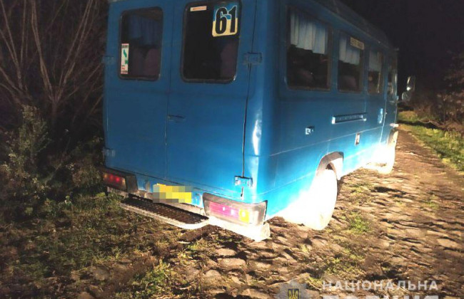 Три угона за год: в Ровно орудует 17-летний «охотник» за маршрутками