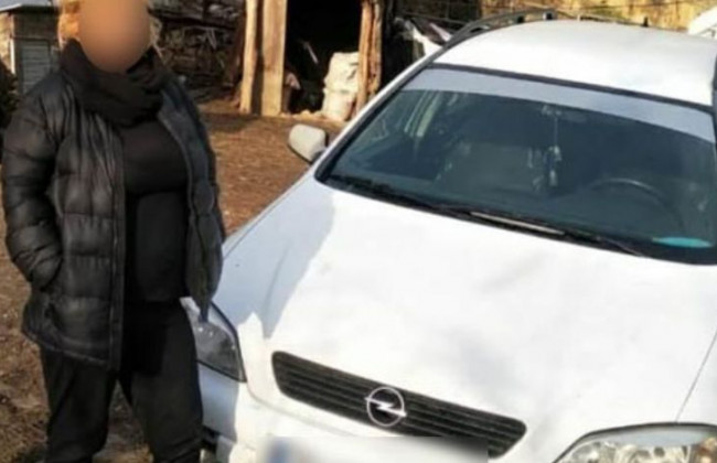 Под Киевом женщина угнала иномарку