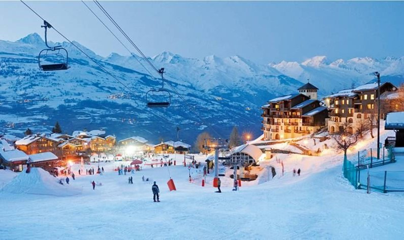 В Европе планируют закрыть горнолыжные курорты на период зимних каникул: что известно