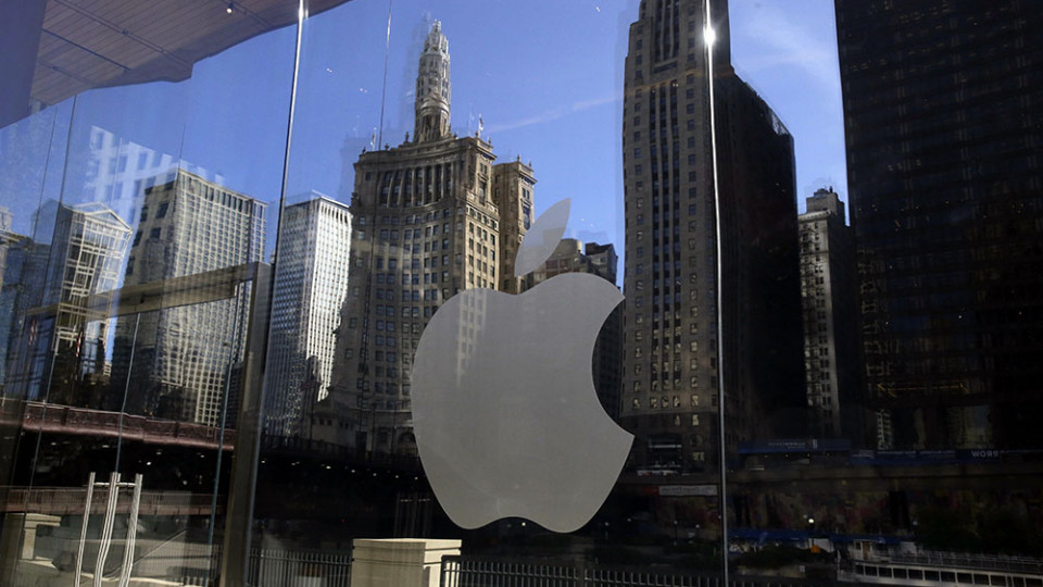 Голову служби безпеки Apple обвинувачують у спробі дати хабара поліцейським