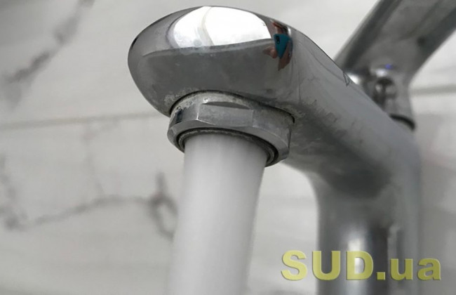 В Киеве случилась авария на водопроводе: назвали адрес