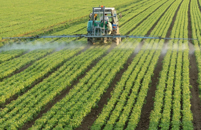 Рада підтримала зміни до закону про пестициди та агрохімікати