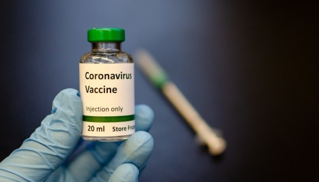 Ввезення іноземних вакцин від COVID-19 звільнили від податків та зборів