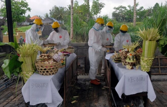 На Бали начался массовый голод из-за отсутствия туристов: у людей нет денег купить еду
