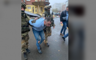 Задушили і хотіли залити бетоном: у Києві затримали підозрюваних у вбивстві столичного музиканта