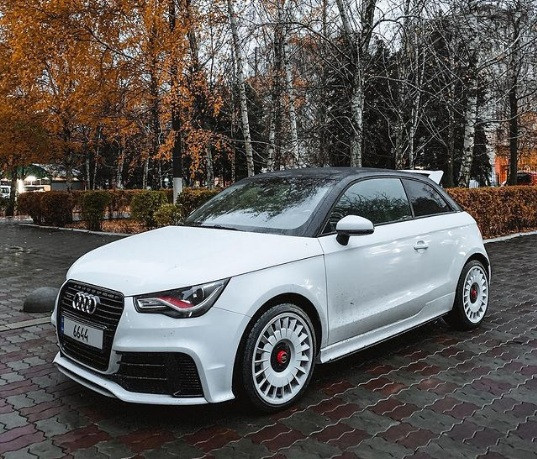 В Украине заметили редкий  Audi