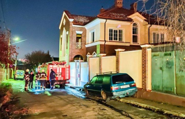 В Киеве вспыхнул серьезный пожар: погибла 92-летняя женщина