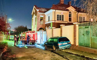 В Киеве вспыхнул серьезный пожар: погибла 92-летняя женщина