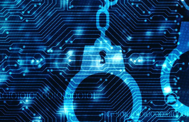 Суд в Париже приговорил российского хакера к 5 годам тюрьмы за вымогательство и отмывание денег