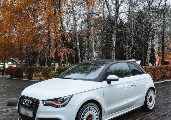 В Одессе заметили редкий Audi A1 Quattro