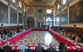 Венецианская комиссия обнародовала выводы по решению КСУ в части антикоррупционного законодательства