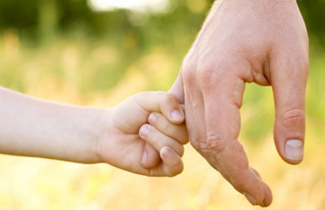 Хто, окрім мами, може йти в декрет та як його оформити