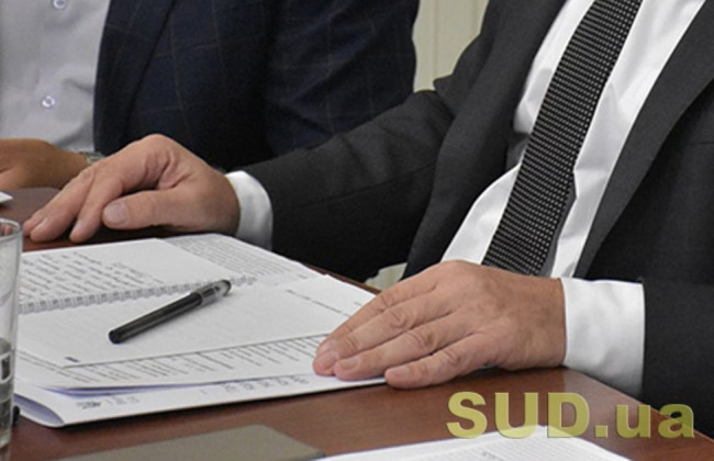 В Україні різко зменшилась кількість декларацій чиновників