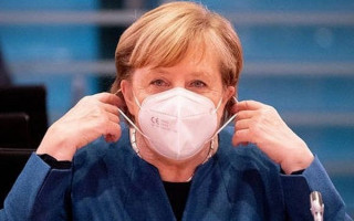 Германия вводит локдаун на период праздников