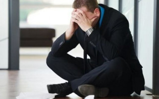 Дискриминация мужчин: власти Парижа заплатят штраф за большое количество женщин на руководящих должностях