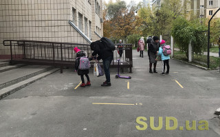 В Ровно автомобиль сбил ребенка прямо на территории школы: обстоятельства трагедии