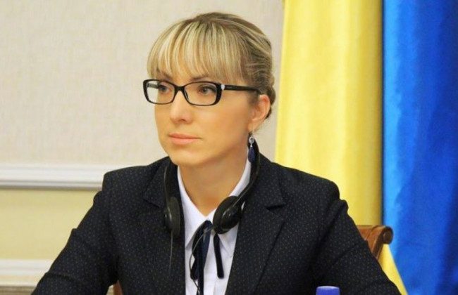 Экс-глава Минэнерго отсудила у ведомства почти 140 тысяч грн