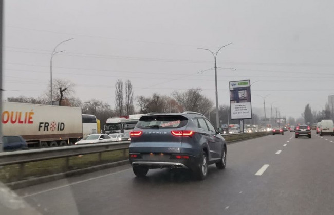 В Украине засветился новейший семиместный кроссовер