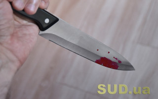 В Одессе неизвестные женщины исполосовали мужчину ножом