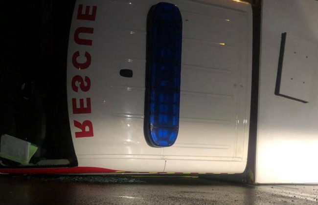 ДТП с опрокидыванием в Черкассах: легковушка врезалась в спасателей, фото