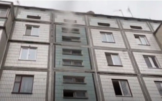 Під Києвом у багатоповерхівці спалахнула пожежа