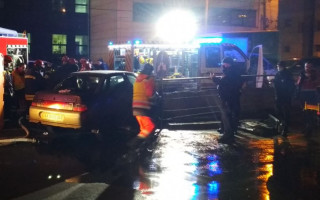 Водителя зажало в салоне: в Киеве произошло серьезное ДТП, фото