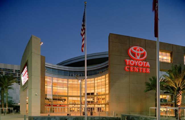 Toyota представила систему для управления несколькими автомобилями