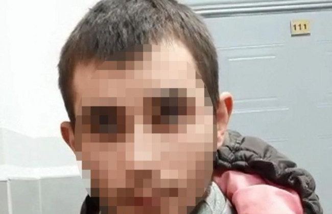 В Киеве парень ударил мужчину ножом в шею