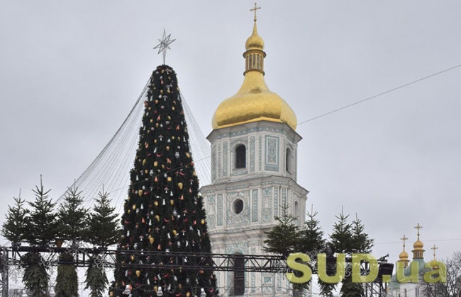 Киевлянам сообщили, как будут работать новогодние локации