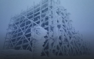 Видимость до 10 метров: в Карпатах бушует шторм