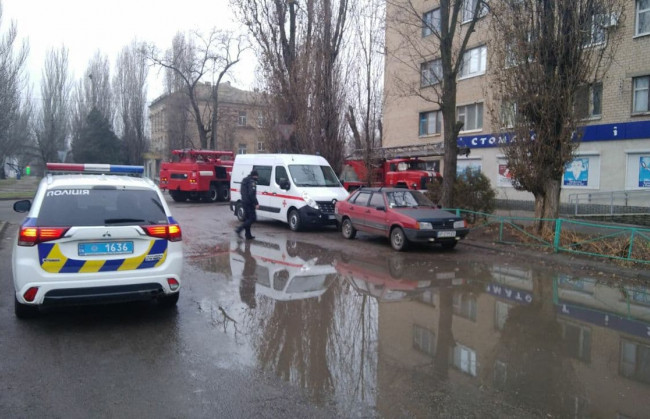 В Запорожской области в горящей квартире оказались двое детей и взрослых