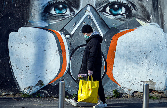 Коронавирус-мутант из Великобритании может спровоцировать третью волну пандемии