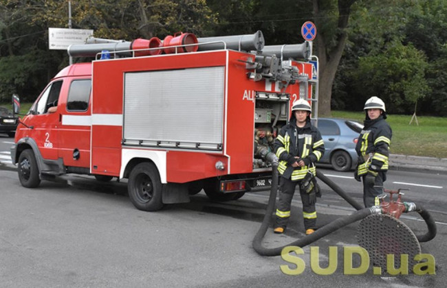 У КГГА пояснили, какой ширины должен быть проезд для пожарных машин