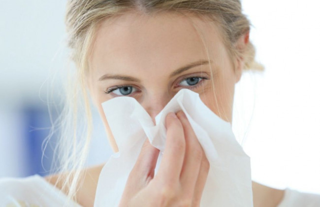 Известны симптомы штаммов «Омикрон», «Дельты» и обычного коронавируса