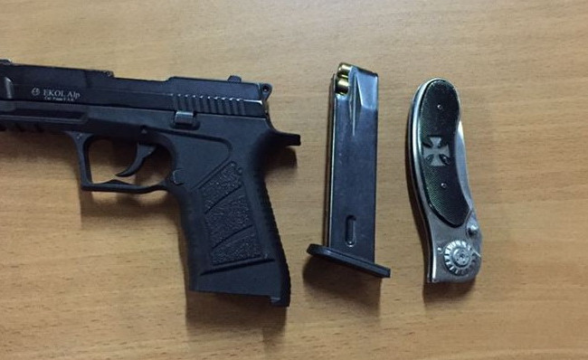 На Київщині Служба судової охорони не допустила понад 12 тисяч заборонених предметів до судів