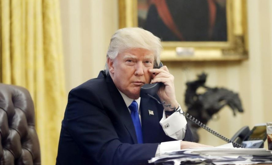 Трамп потрапив у телефонний скандал – тиснув на посадовців, щоб змінити результати виборів