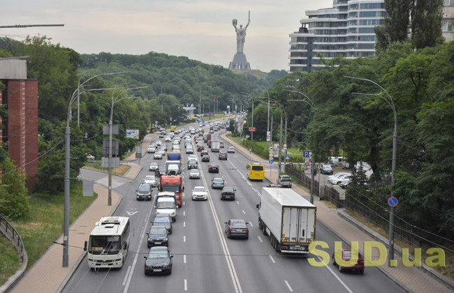 В Україні змінили класифікації транспортних засобів