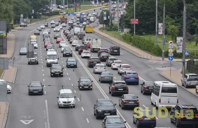 Сбор при первой регистрации легкового автомобиля: изменили суммы