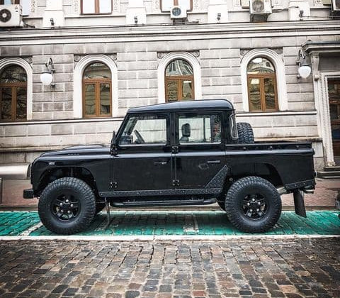 В Украине был замечен редкий тюнингованный пикап