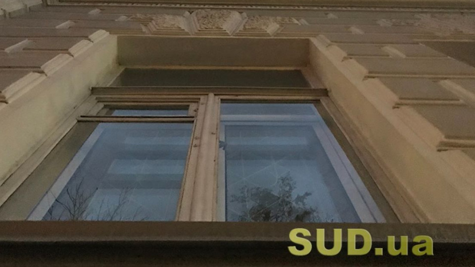У Києві живодер на очах у дітей викинув собаку з вікна 12 поверху