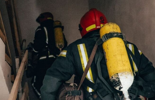 Во Львове три человека отравились угарным газом, среди них трехлетний ребенок