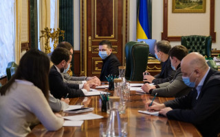 Вакцинація — це виклик для всього світу, — Зеленський