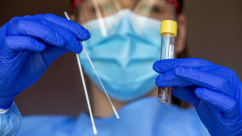 За последние сутки в Украине выявлено 4 383 новых случая коронавируса