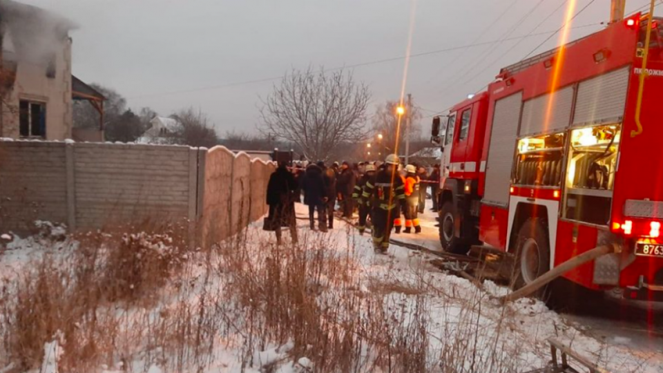 Смертельный пожар в Харькове: владельца и заведующего дома престарелых доставили в полицию
